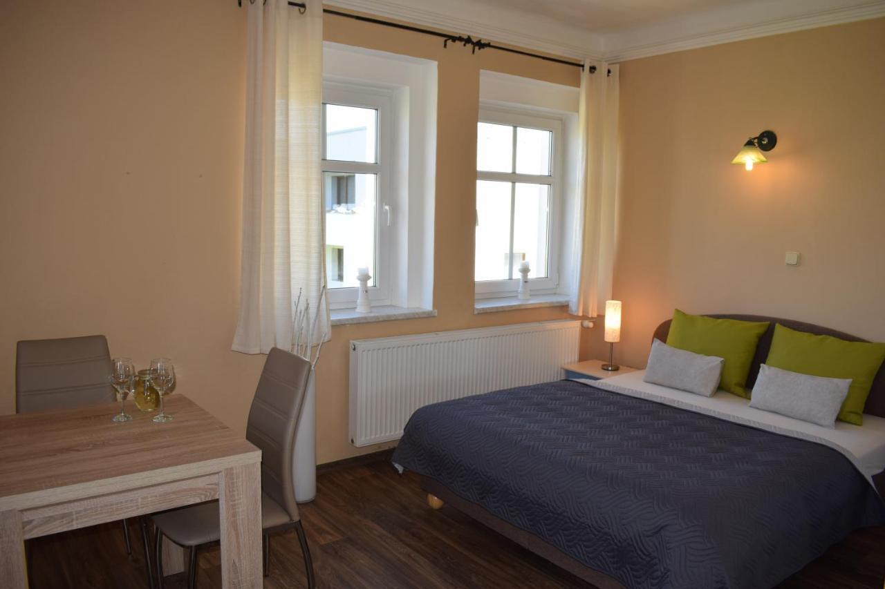 Pension Elbrs Marianske Lazne Exterior foto
