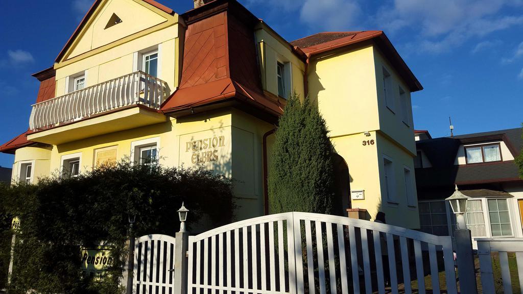 Pension Elbrs Marianske Lazne Exterior foto